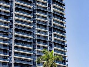 101 Diplomat Pkwy 901, Hallandale Beach FL 33009