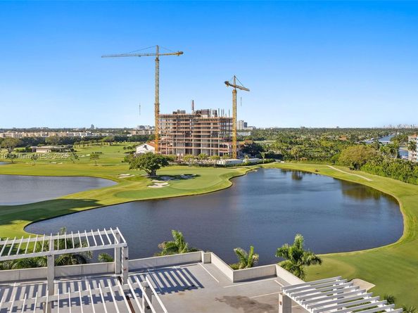 101 Diplomat Pkwy 901, Hallandale Beach FL 33009