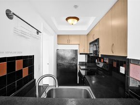 2951 S Bayshore Dr 1012, Miami FL 33133