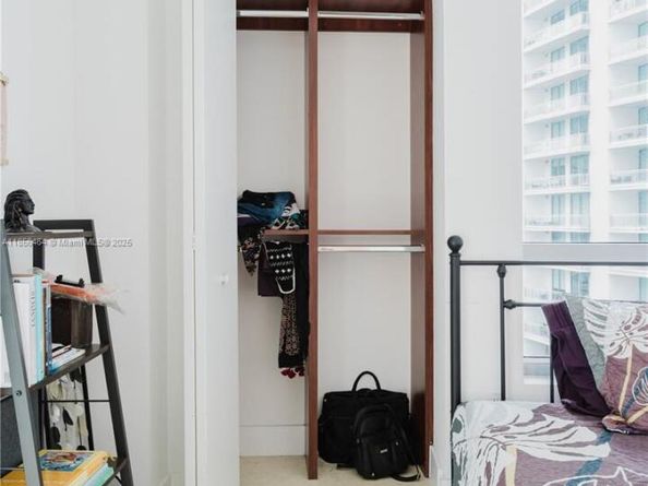 350 S Miami Ave 1814, Miami FL 33130