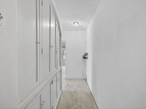 2798 McConnel, Los Angeles CA 90064