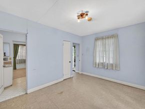 2798 McConnel, Los Angeles CA 90064
