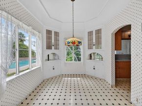 2798 McConnel, Los Angeles CA 90064