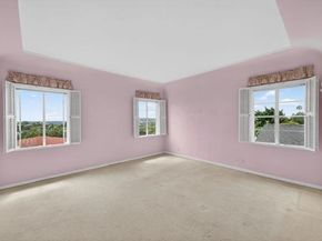 2798 McConnel, Los Angeles CA 90064