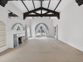 2798 McConnel, Los Angeles CA 90064