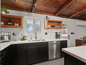 1710 Valley Place, Carlsbad CA 92008