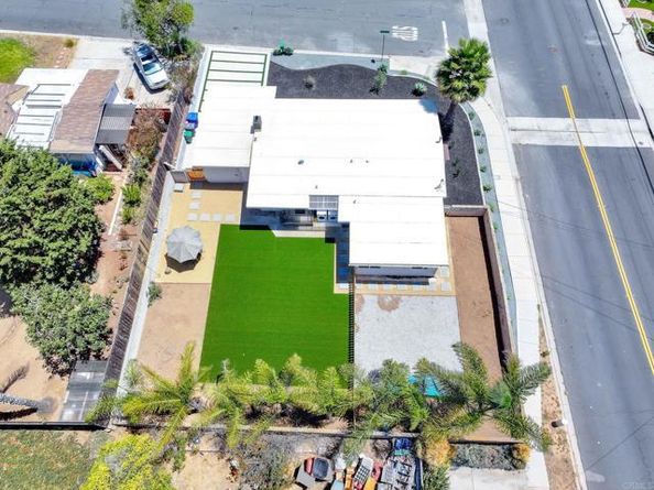 1710 Valley Place, Carlsbad CA 92008
