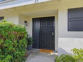 3685 Vista Campana 21, Oceanside CA 92057