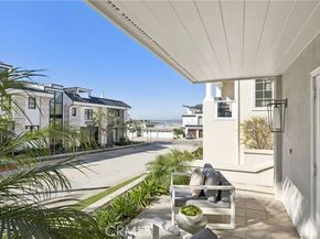 2520 Seaview Avenue, Corona Del Mar (newport Beach) CA 92625