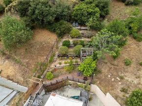 7422 valaho, Tujunga (los Angeles) CA 91042