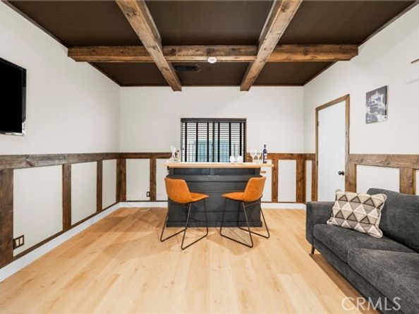 7422 valaho, Tujunga (los Angeles) CA 91042