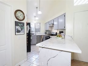 25613 Pine Creek Lane, Wilmington (los Angeles) CA 90744