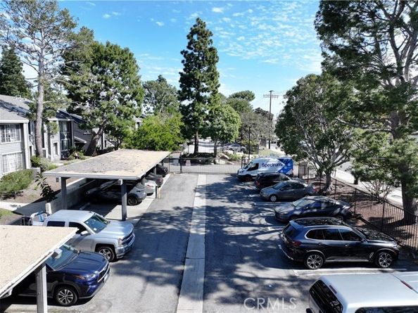 25613 Pine Creek Lane, Wilmington (los Angeles) CA 90744