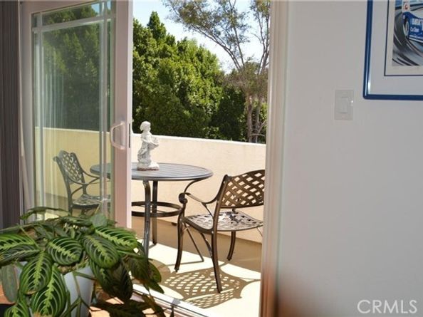 9730 Mustang Way, Sunland (los Angeles) CA 91040