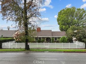 9253 Hayvenhurst Avenue, North Hills (los Angeles) CA 91343
