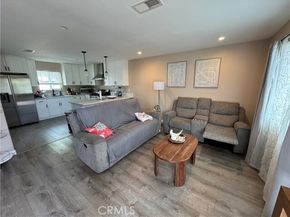 15057 Paddock, Sylmar (los Angeles) CA 91342