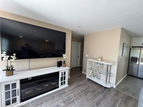 15057 Paddock, Sylmar (los Angeles) CA 91342