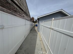 15057 Paddock, Sylmar (los Angeles) CA 91342