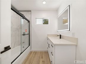6714 Jellico, Los Angeles CA 91406