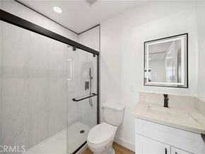 6714 Jellico, Los Angeles CA 91406
