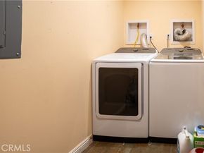 6930 Balcom, Reseda (los Angeles) CA 91335