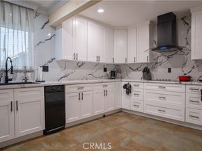 6930 Balcom, Reseda (los Angeles) CA 91335