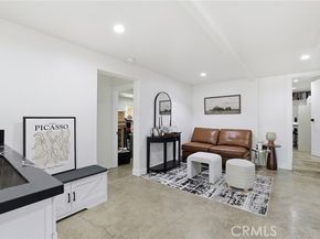 23956 Los Rosas Street, West Hills (los Angeles) CA 91304