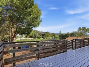 23956 Los Rosas Street, West Hills (los Angeles) CA 91304