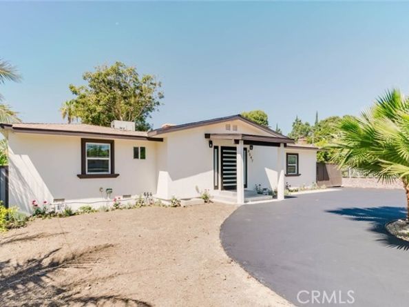 8547 Louise Avenue, Northridge (los Angeles) CA 91325