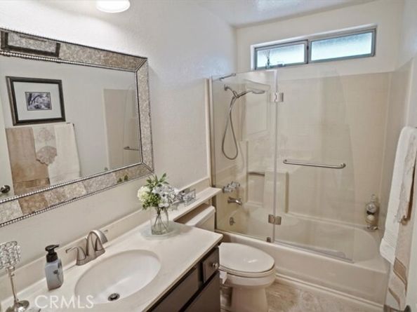 9730 Mustang Way, Burbank CA 91040