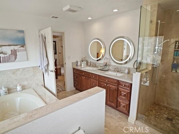 9730 Mustang Way, Burbank CA 91040
