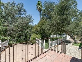 10058 Sunland Boulevard, Burbank CA 91040