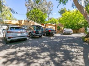 10058 Sunland Boulevard, Burbank CA 91040