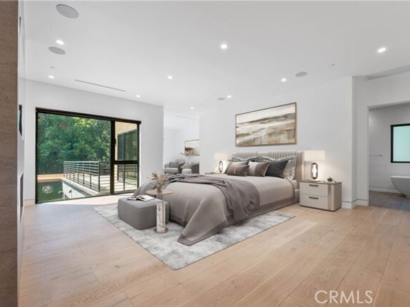 4653 Vanalden Avenue, Tarzana (los Angeles) CA 91356