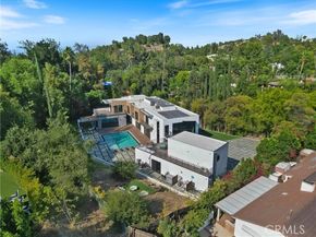 4653 Vanalden Avenue, Tarzana (los Angeles) CA 91356