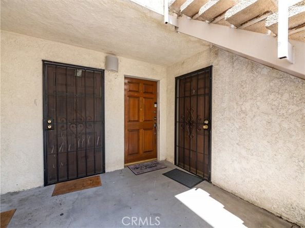 5700 Etiwanda Avenue 102, Tarzana (los Angeles) CA 91356