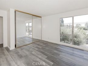 13040 Dronfield Avenue 13, Sylmar (los Angeles) CA 91342