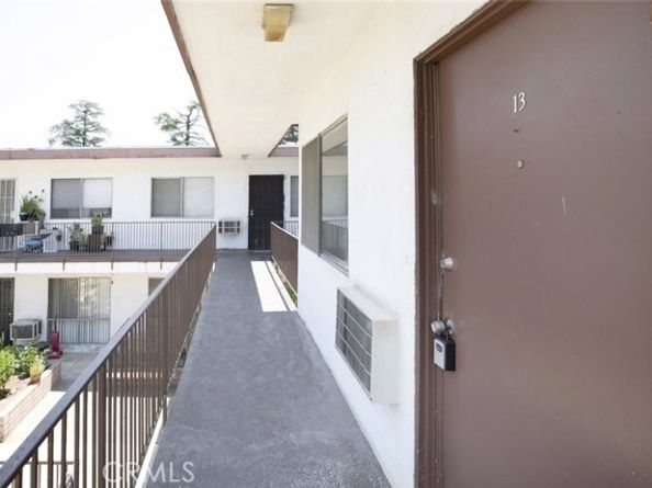 13040 Dronfield Avenue 13, Sylmar (los Angeles) CA 91342