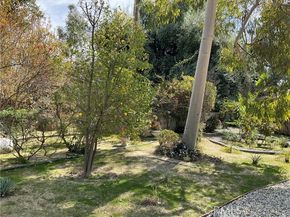 18310 Karen Drive, Tarzana (los Angeles) CA 91356