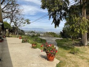 18310 Karen Drive, Tarzana (los Angeles) CA 91356