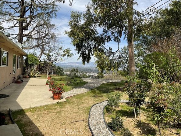 18310 Karen Drive, Tarzana (los Angeles) CA 91356