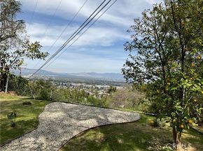 18310 Karen Drive, Tarzana (los Angeles) CA 91356