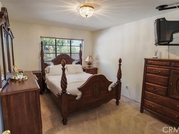 8444 Remmet Avenue, Canoga Park (los Angeles) CA 91304