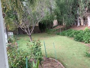 24000 Lance Place, West Hills (los Angeles) CA 91307