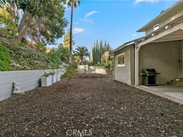 8788 Moorcroft Avenue, West Hills (los Angeles) CA 91304