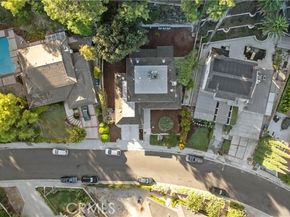 8788 Moorcroft Avenue, West Hills (los Angeles) CA 91304