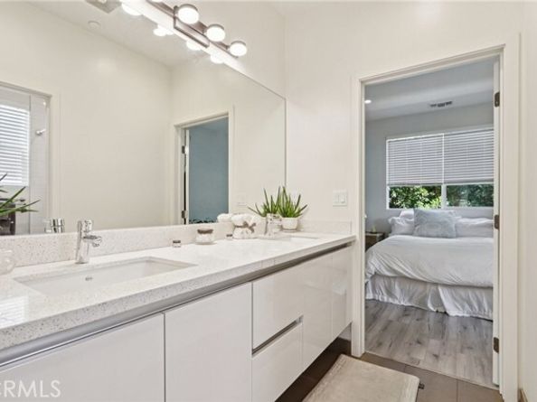 8328 N Cooper Place, Winnetka (los Angeles) CA 91306