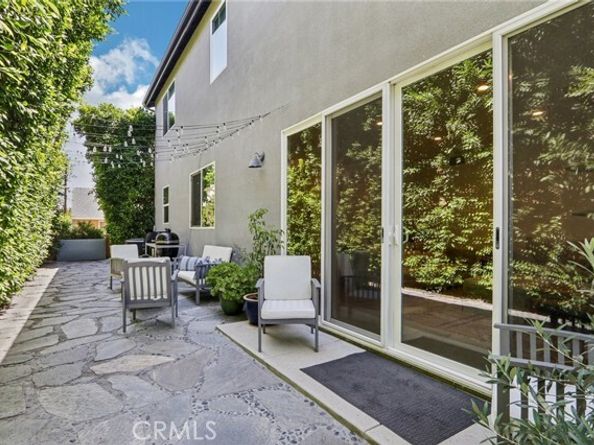 8328 N Cooper Place, Winnetka (los Angeles) CA 91306