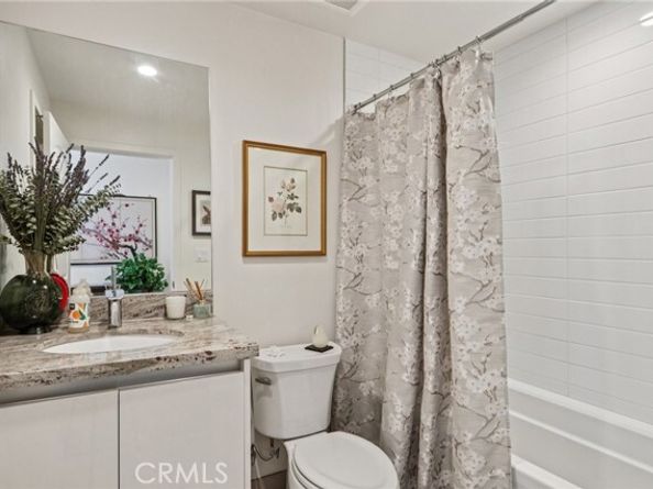 8328 N Cooper Place, Winnetka (los Angeles) CA 91306