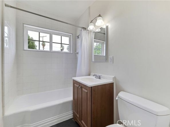 7138 Lurline, Winnetka (los Angeles) CA 91306